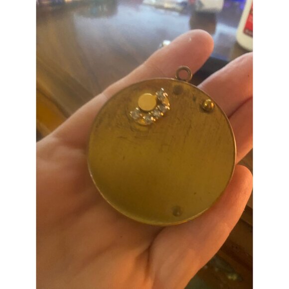 Vtg REUGE Swiss Music Box Pendant Necklace | Plays "Somewhere My Love" | Romanti - Picture 6 of 11